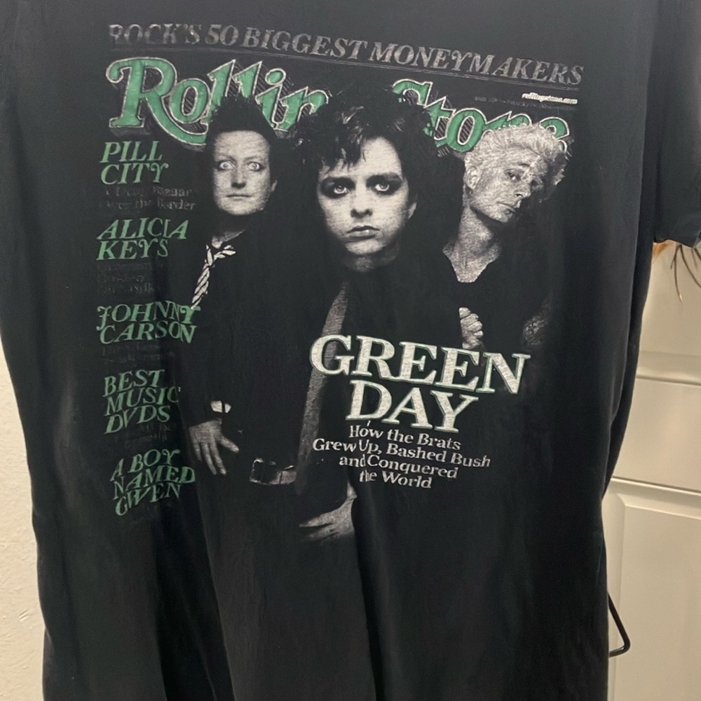 COPY - Green Day graphic tea size size M